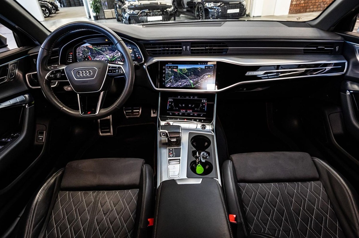 Audi S6 V 3.0 TDI 344ch quattro tiptronic 8 toit ouvrant Bang&Olufsen