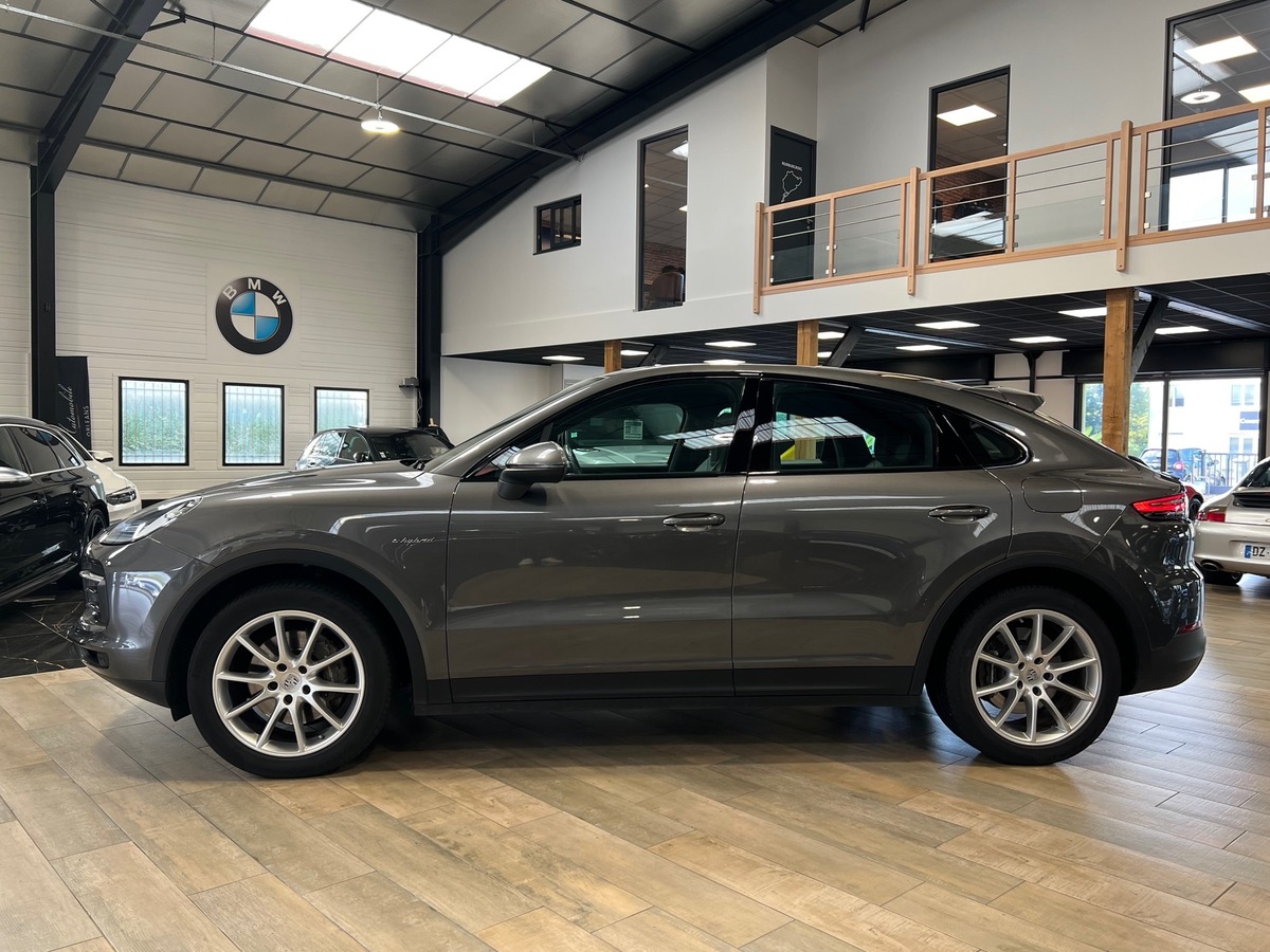 Porsche Cayenne COUPE III V6 3.0 E-HYBRID 462 BVA8