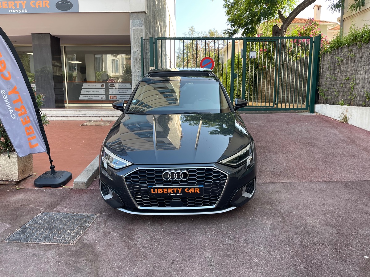Audi A3 Sportback 35 TFSI 150 CV / Toit Ouvrant / S Line / Intérieur Cuir
