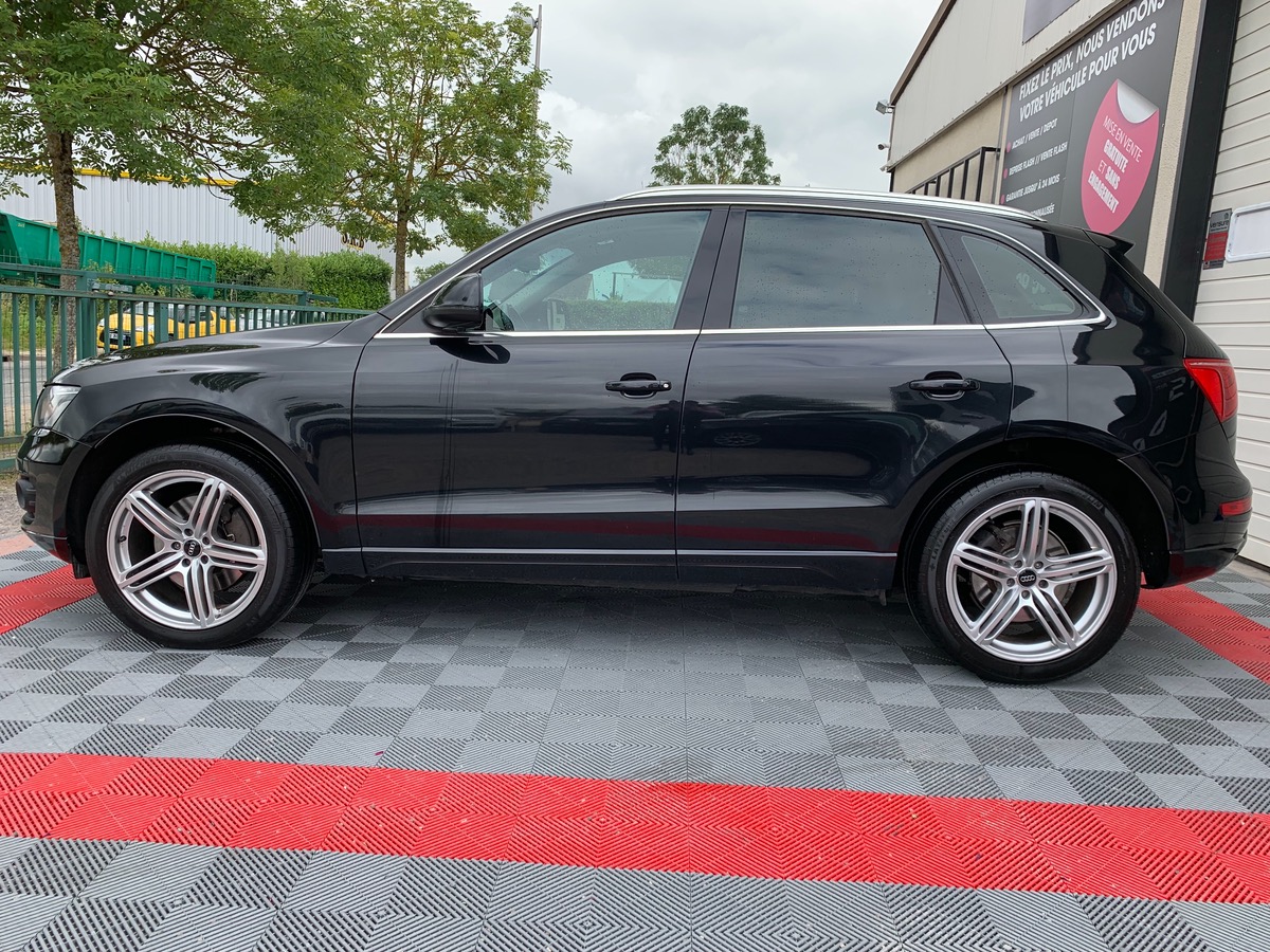 Audi Q5 AVUS V6 3.0 TDI Quattro S-Tronic 240 CV t