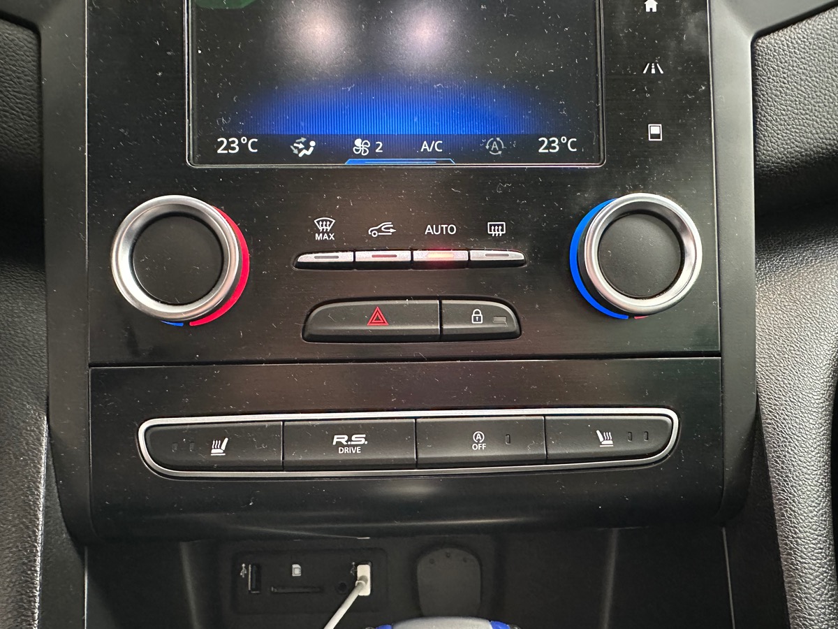 RENAULT Megane GT 1.6 TCe 205ch energy EDC Apple CarPlay