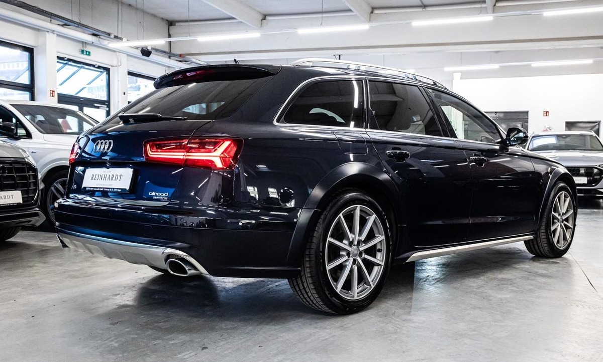 Audi A6 Allroad 3.0 V6 TDI 272ch Avus quattro S tronic 7 Bose Toit ouvrant Attelage