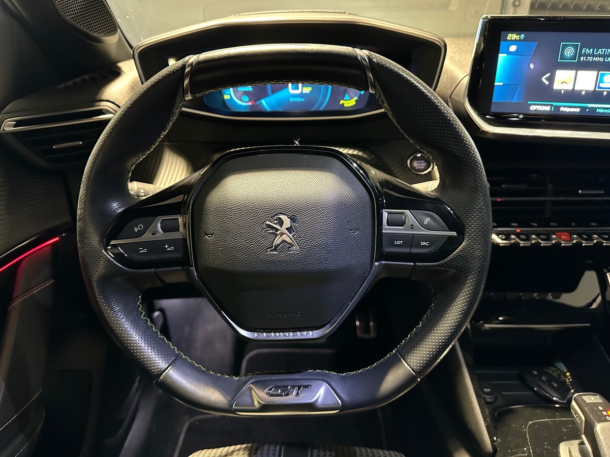 Peugeot 208 e-208 GT LINE 100KW 136CV