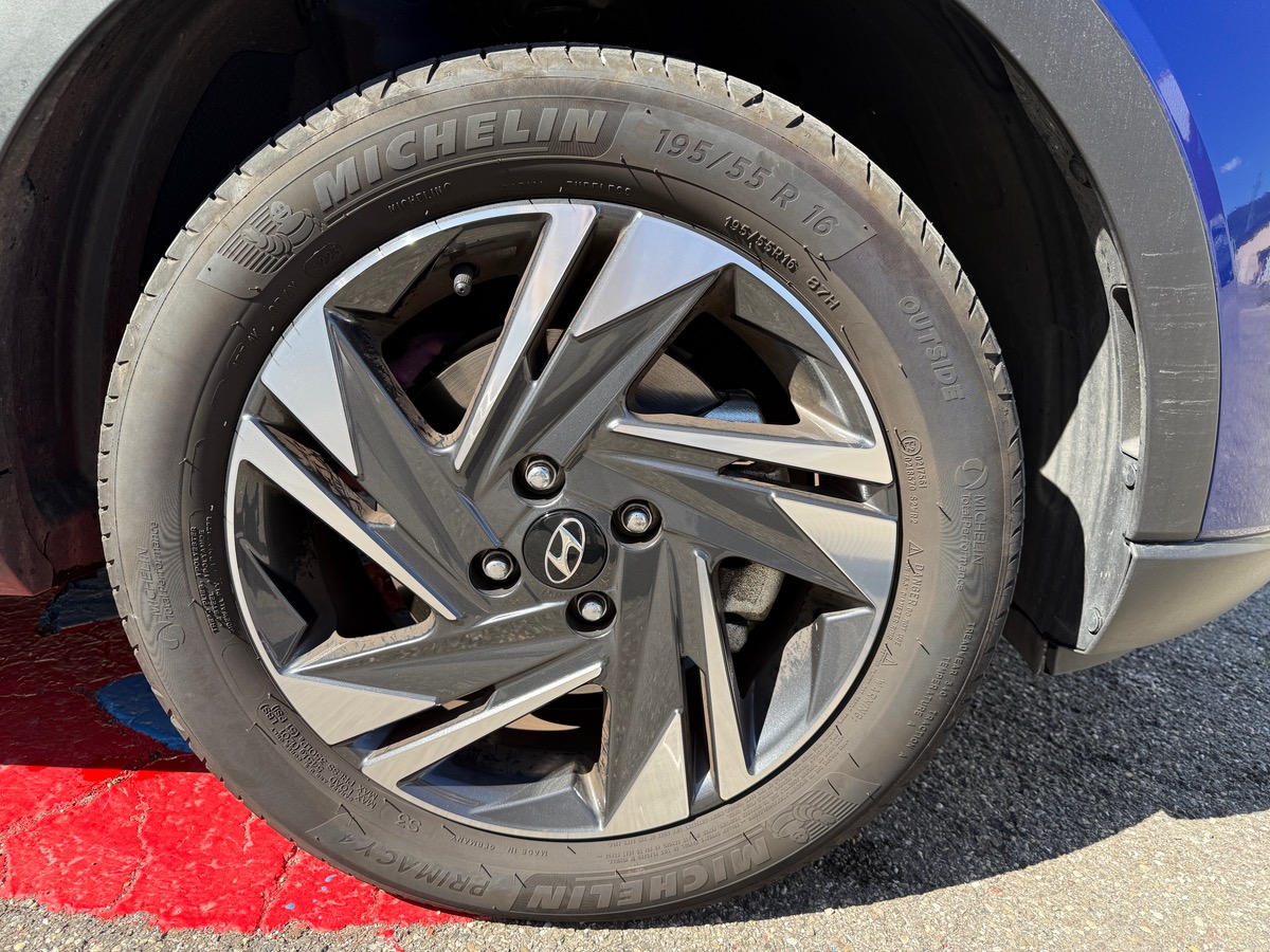 Hyundai Bayon 1.0 T-GDi 100ch Hybrid 48V Intuitive DCT-7, Garantie constructeur.