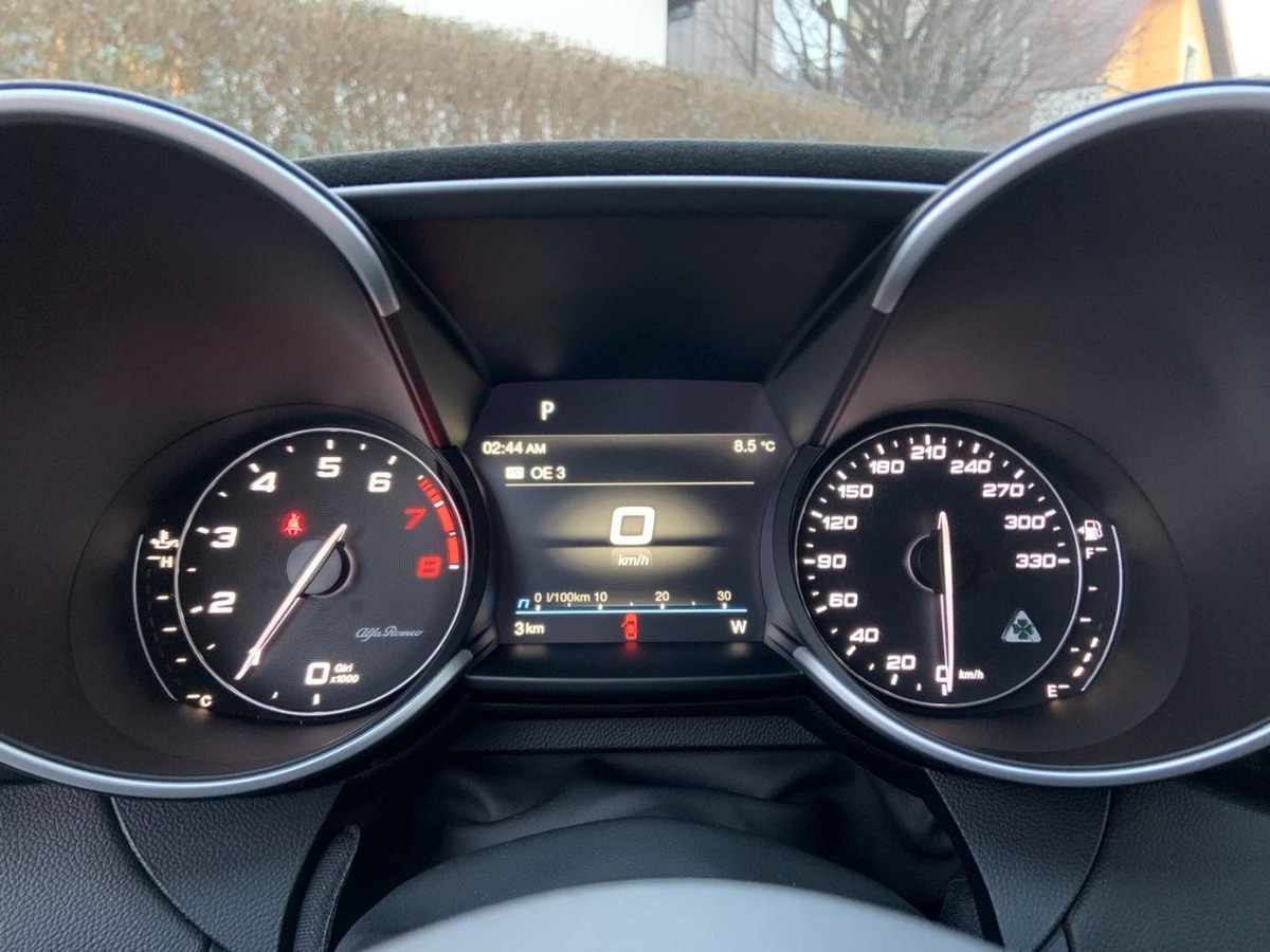 Alfa Romeo Giulia 2.9 V6 540ch GTAm AT8 Edition numérotée 117/500