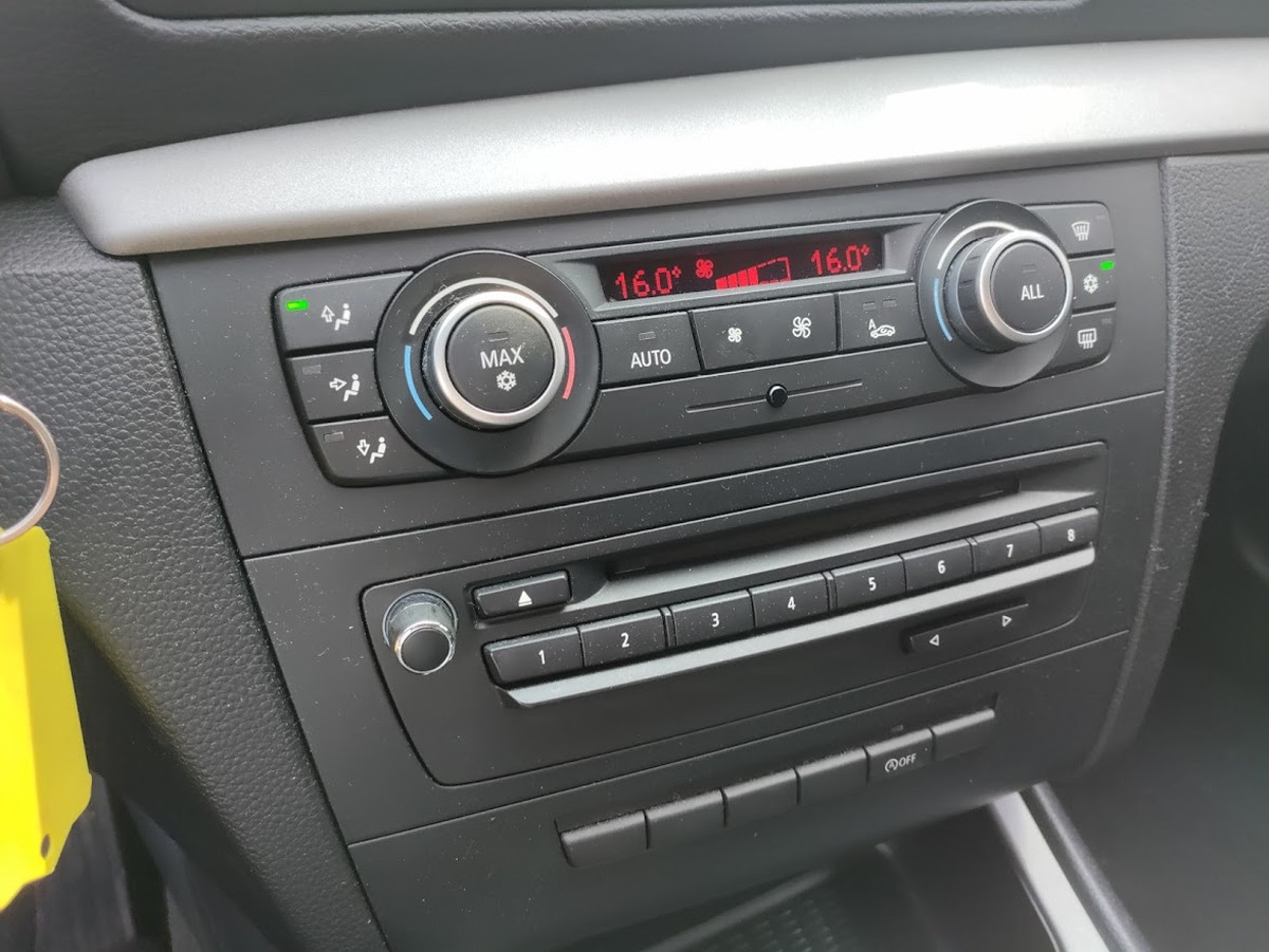 Bmw Série 1 116D 2.0 115 EDITION EXECUTIVE 5P CLIM