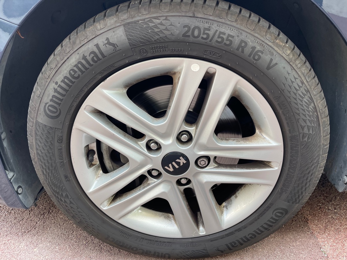 Kia Ceed 1.6 crdi 115 cv / Phase 2 / CarPlay /Caméra / Boite Auto
