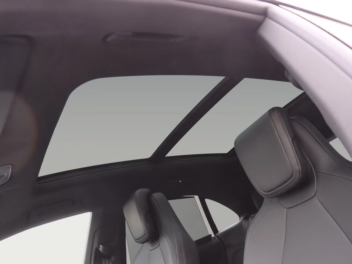Porsche MACAN 4S 100% Electrique 516ch 22"/Sport Chrono/Pano/HeadUp/Innodrive