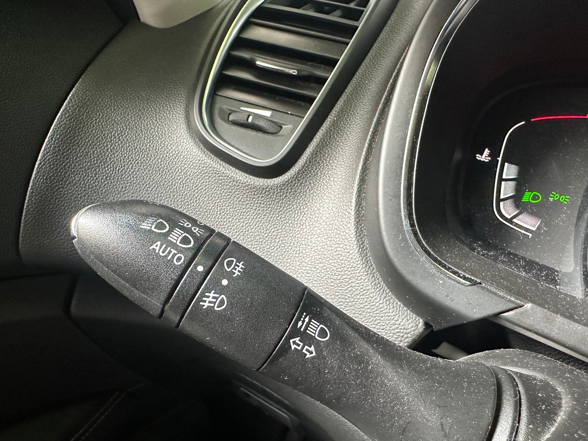 RENAULT Scenic IV 1.5 dCi energy Business 110ch