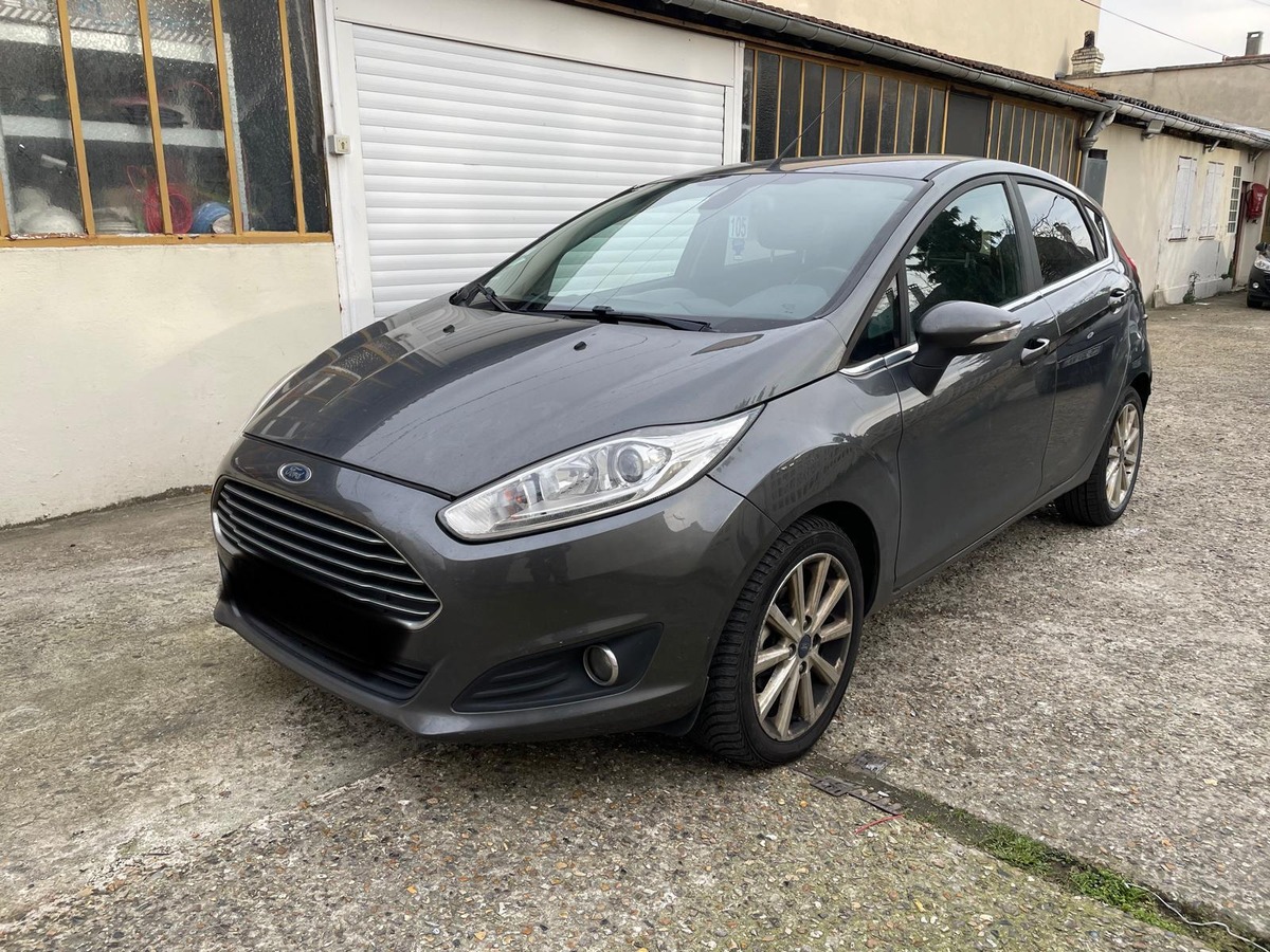 Ford Fiesta 6 PHASE 2 1.5 TDCi Titanium REGULATEUR BLUETOOTH C