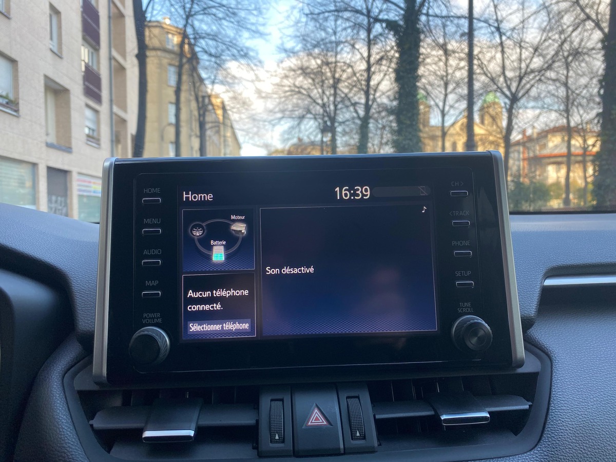 Toyota RAV4 Dynamic 2WD 218ch Carplay