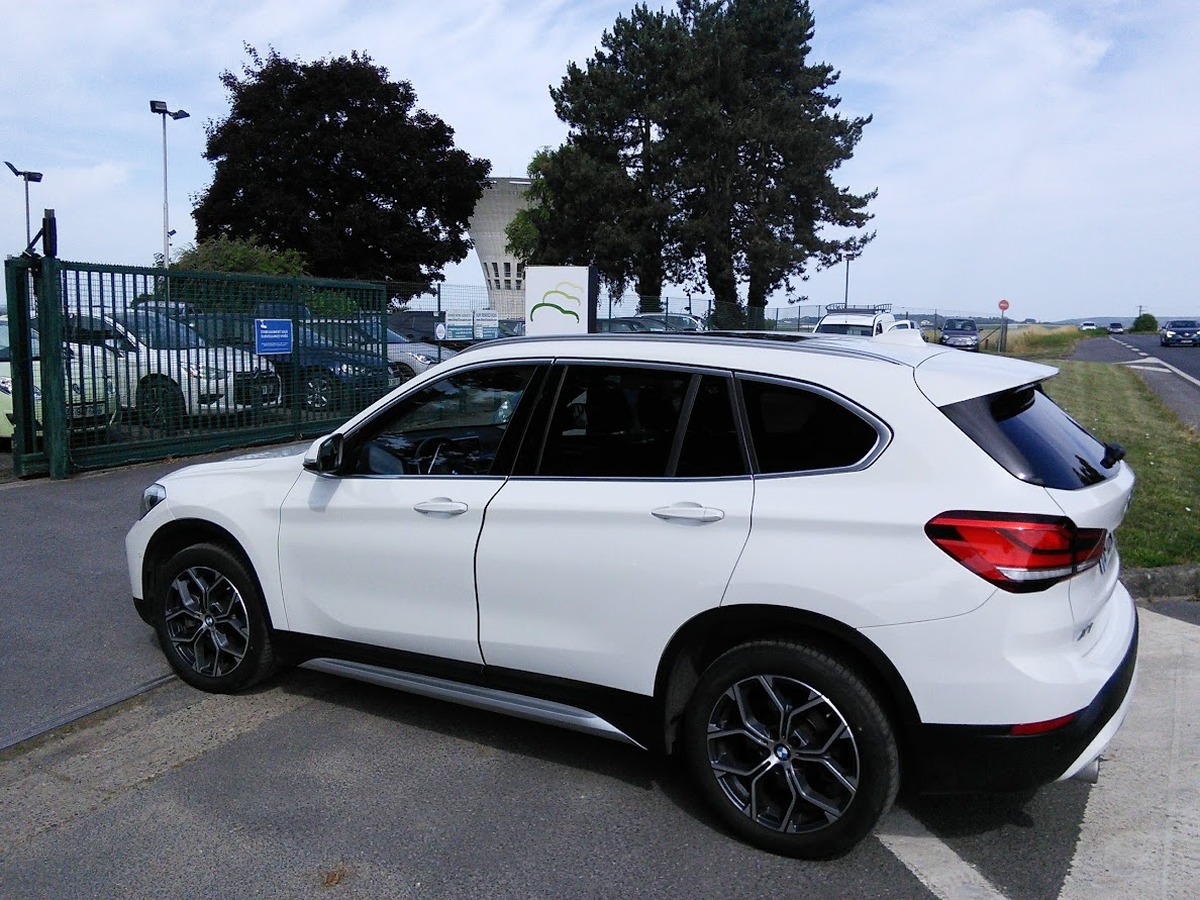 Bmw X1 LCI sDrive 2.0 i DCT7 179 cv xLine Boîte auto TOIT ouvrant PANORAMIQUE
