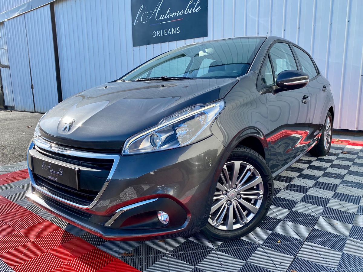 Peugeot 208 1.2 VTi S&S 82ch 1ere main 4700kms b