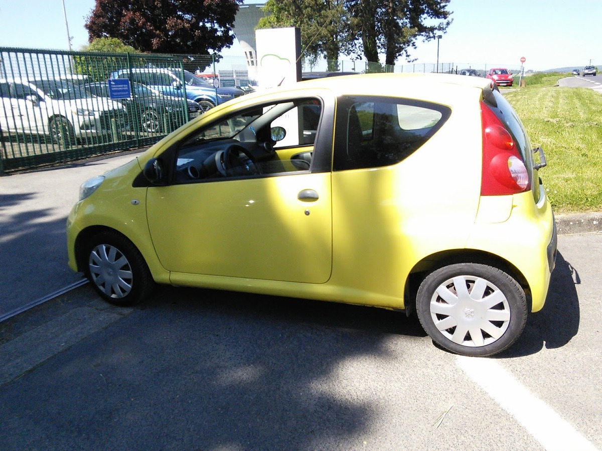 Peugeot 107 1.0 Urban 68 CV