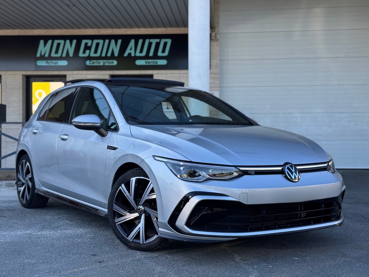 Volkswagen Golf VIII 8 R line 1.5 eTSi DSG7 150 cv - Toit Ouvrant - IQ Light - Full options *