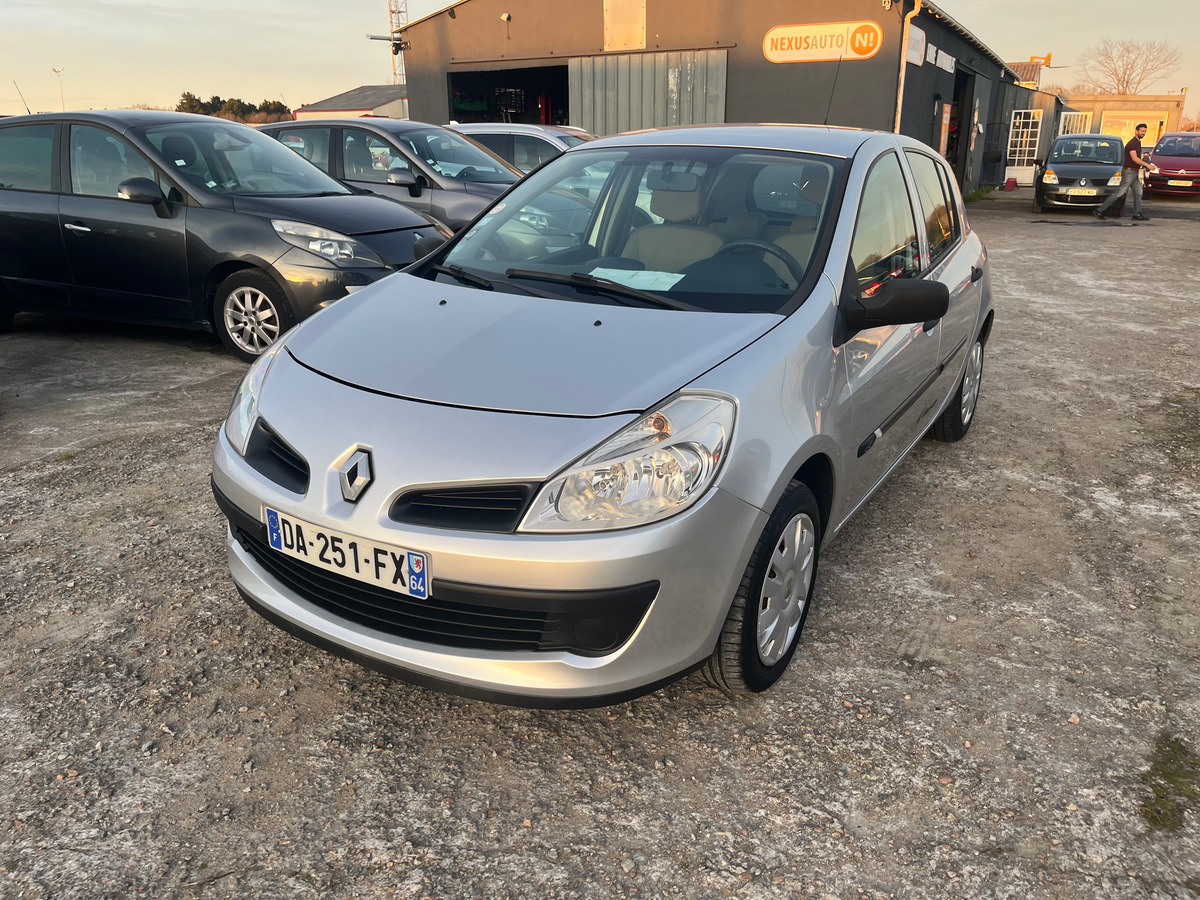 RENAULT Clio 1.5 dci 148594km