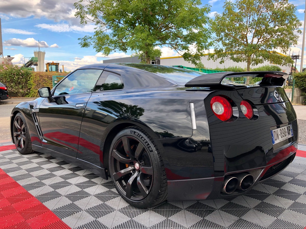 Nissan GT-R BLACK EDITION 4WD 3.8 486 GH