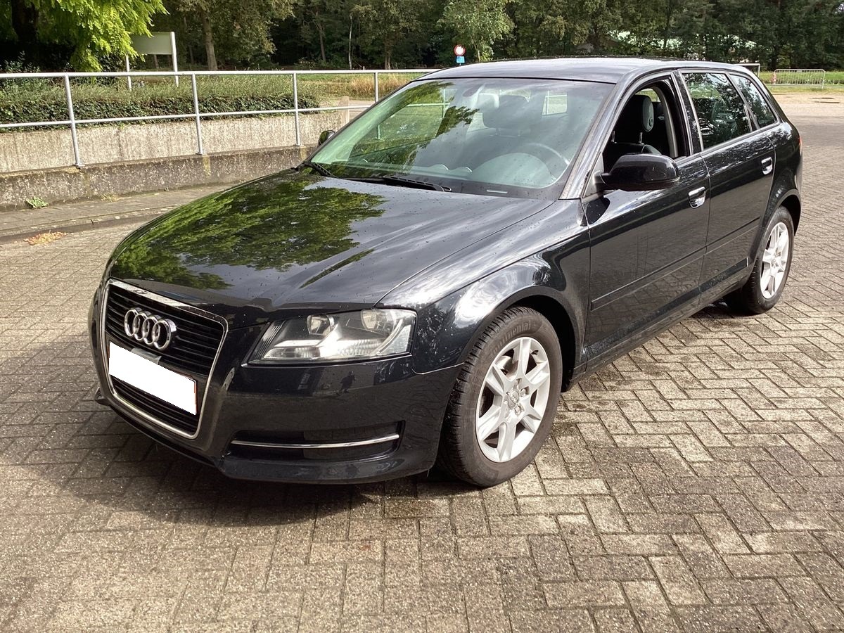 Audi A3 Sportback 1.6 TDi 105 S-Tronic