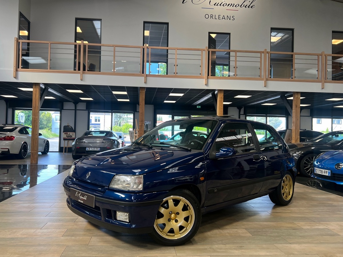 RENAULT Clio WILLIAMS II 2.0 150 + TOIT OUVRANT