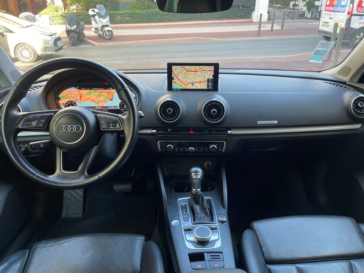 Audi A3 e-tron / Phase 2 /Virtual Cockpit / CarPlay