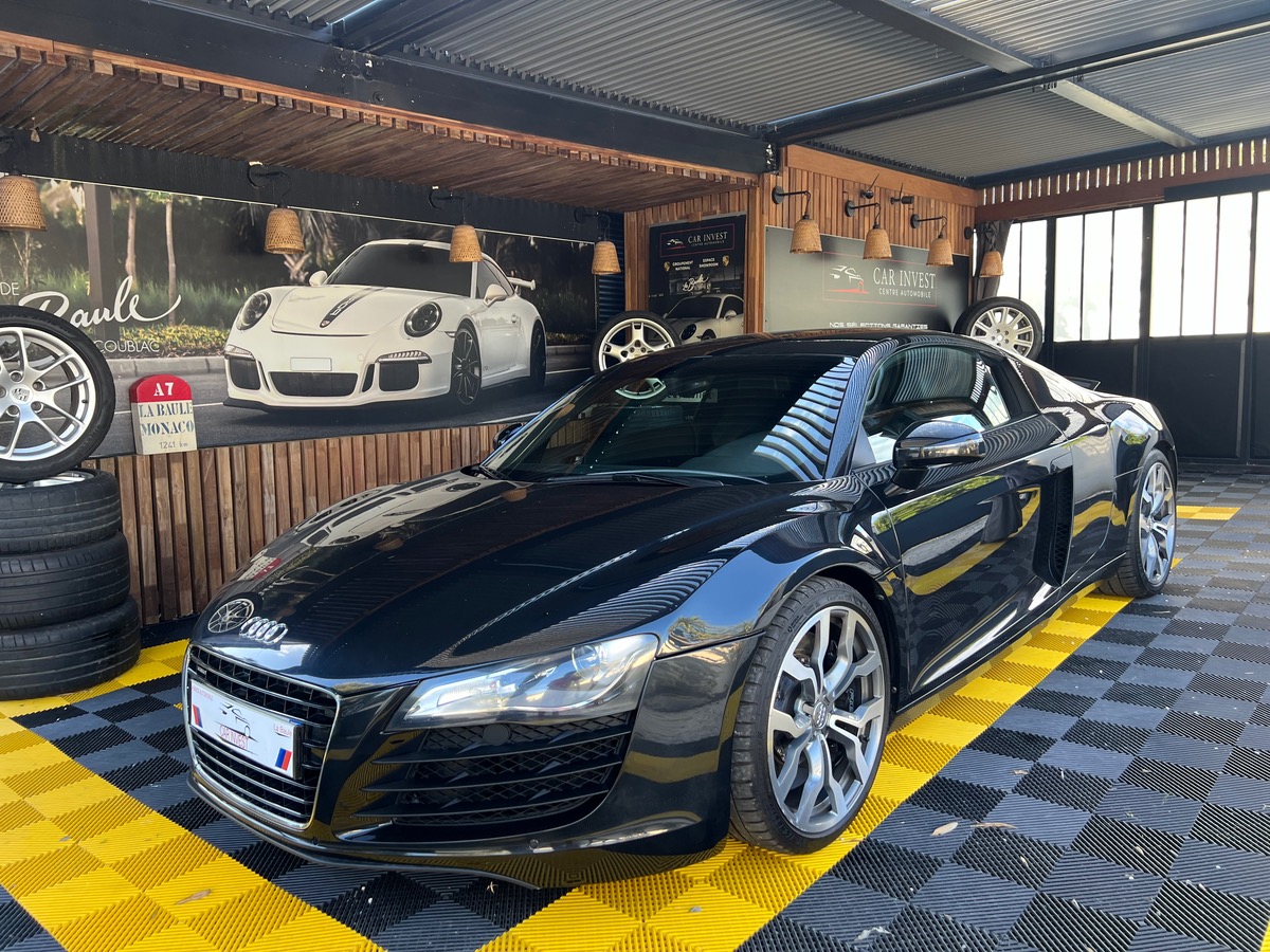 Audi R8 4.2 fsiq fass 1  entretien concessionnaire 