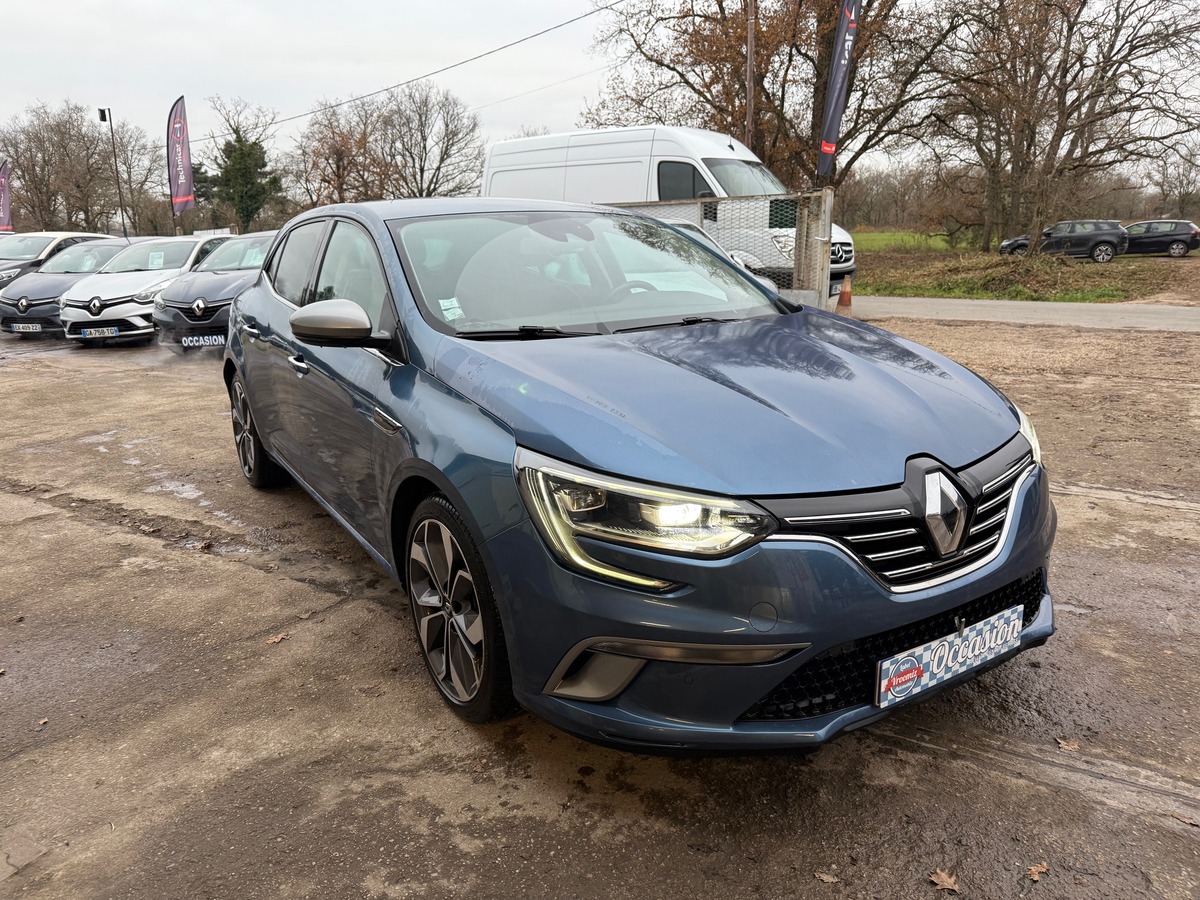 RENAULT Megane IV 4 tce 130 Chx INTENS GT LINE 89 400 Kms