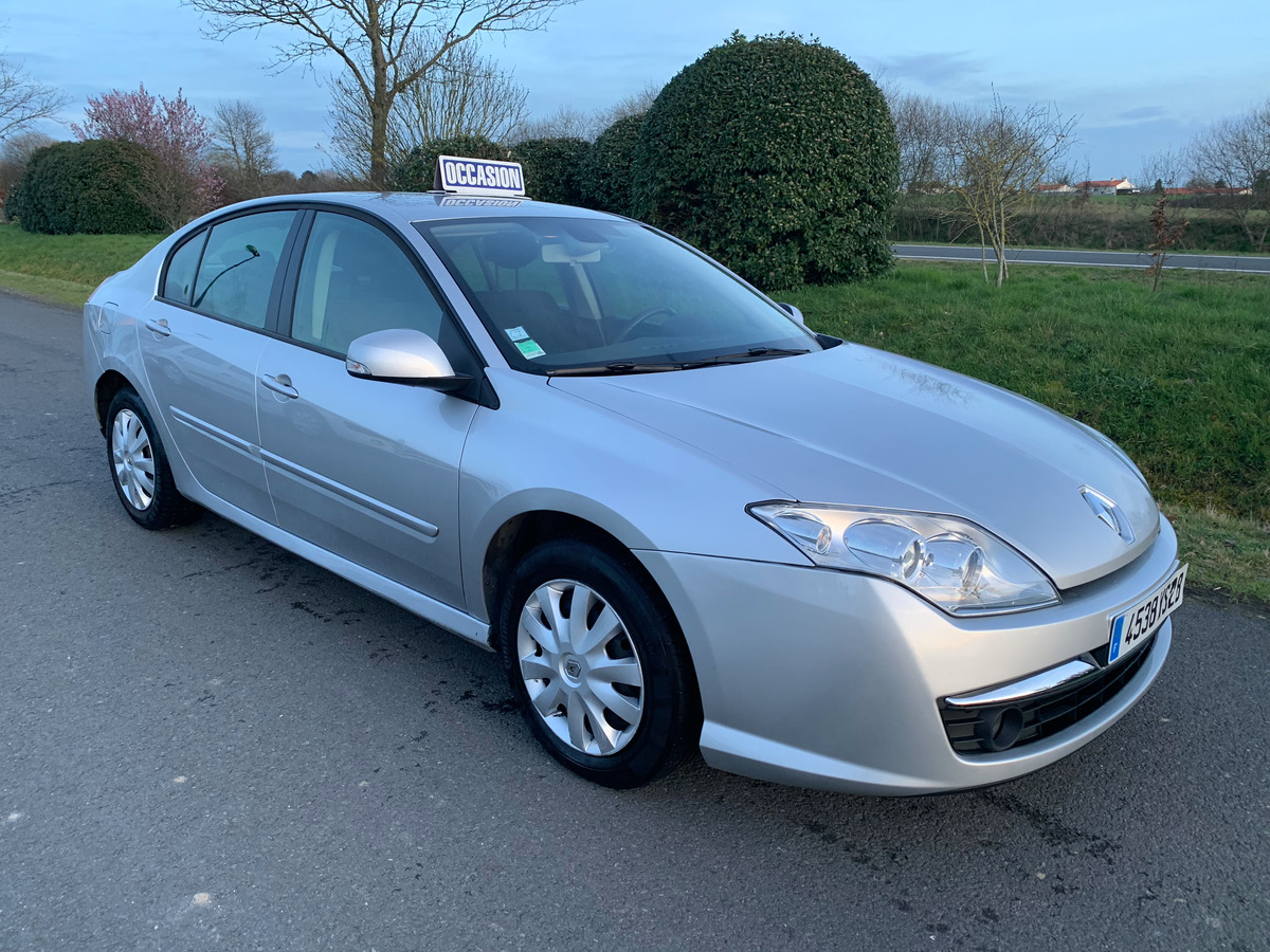 RENAULT Laguna 2.0 DCI 130 CV 148750 KM 1ER MAIN