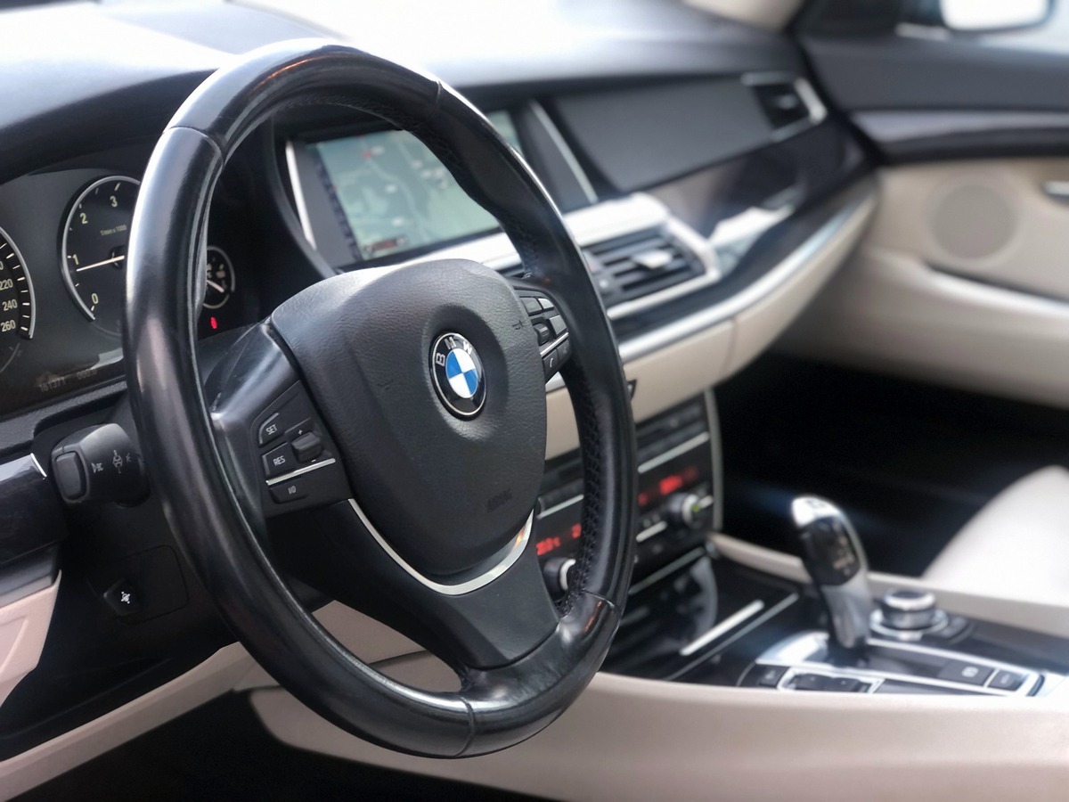 Bmw Série 5 Gran Turismo (F07) 530DA 245 LUXURY BVA b