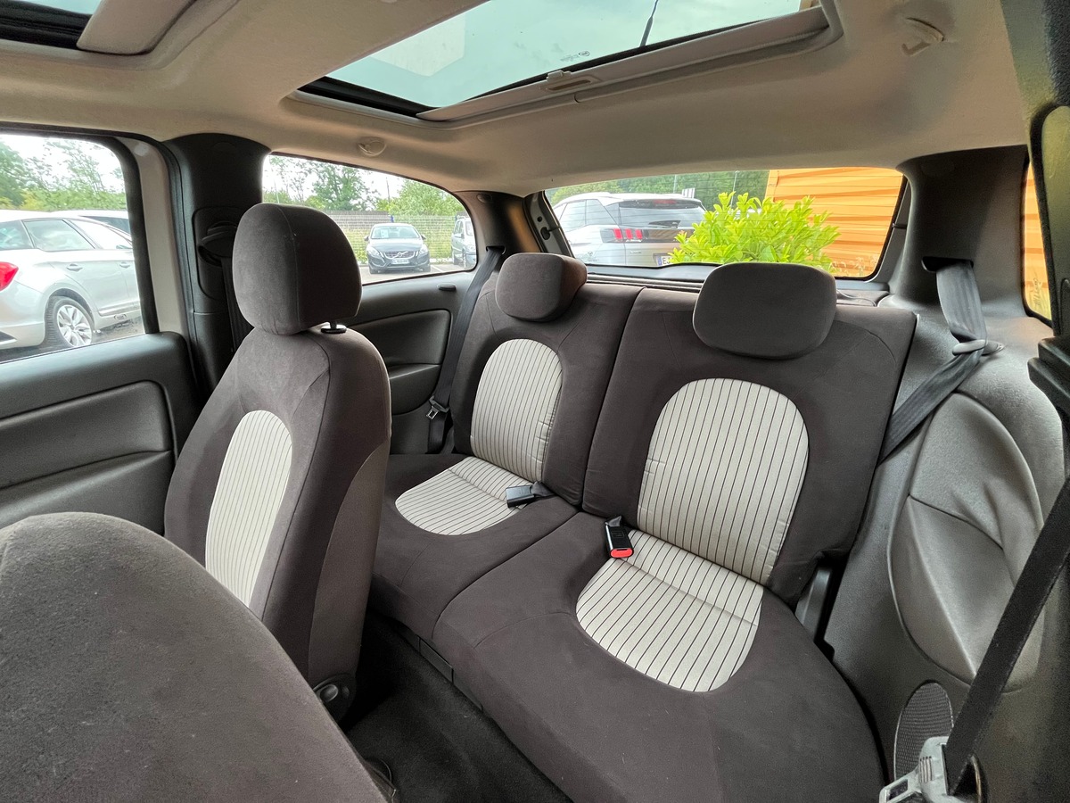 Lancia Ypsilon 1.4 i 95 ch ORO