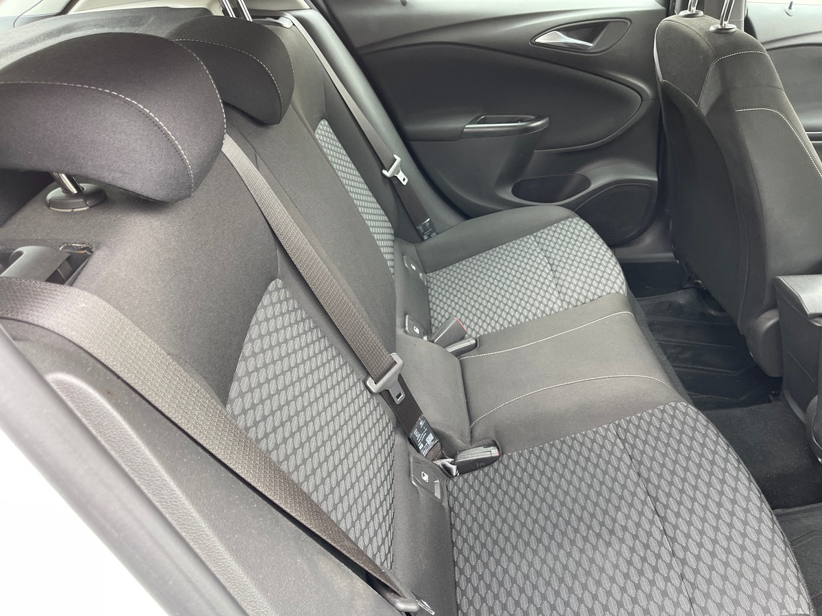 Opel Astra V 1.6 CDTI 110 S/S INNOVATION