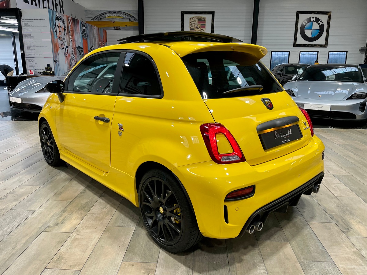 Abarth 500 1.4 Turbo T-Jet 180 595 Competizione