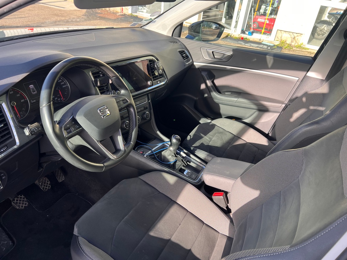 Seat Ateca 1.5 TSI 150 cv  1ERE MAIN - ENTRETIEN A JOUR - RIEN A PREVOIR - CAMERA DE RECUL - CARPLAY