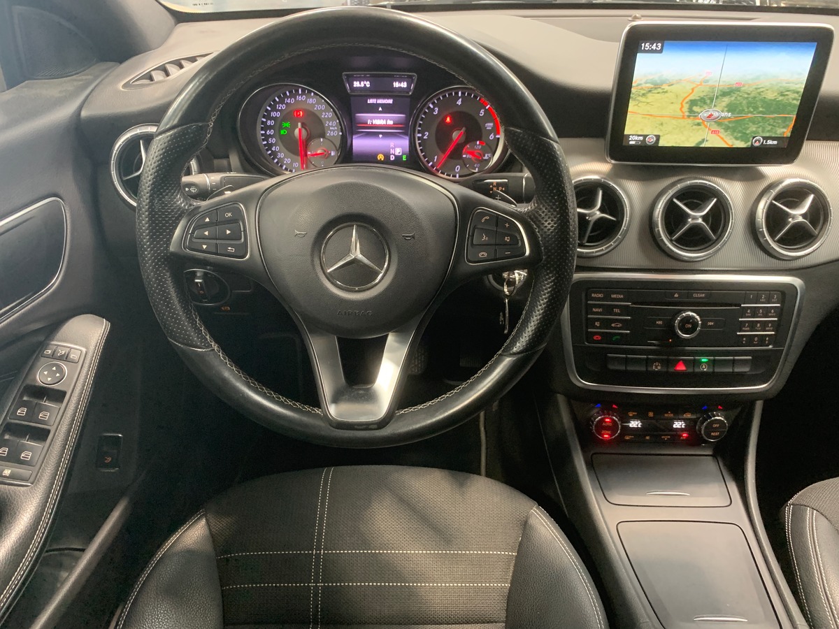 Mercedes-Benz CLA 220 D 177 ch Sensation