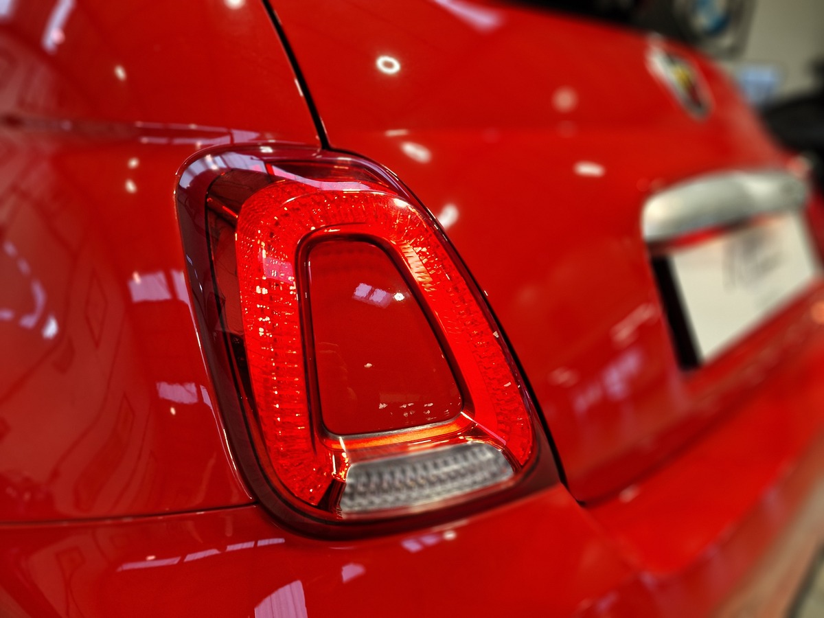 Abarth 500 1.4 T-JET 145 595 B