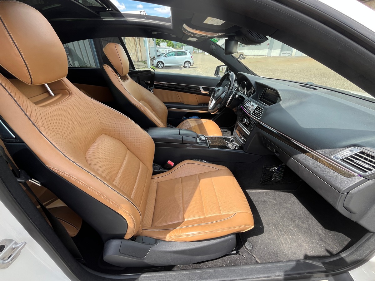 Mercedes-Benz Classe E Coupé 550 AMG V8 BI-TURBO 408ch