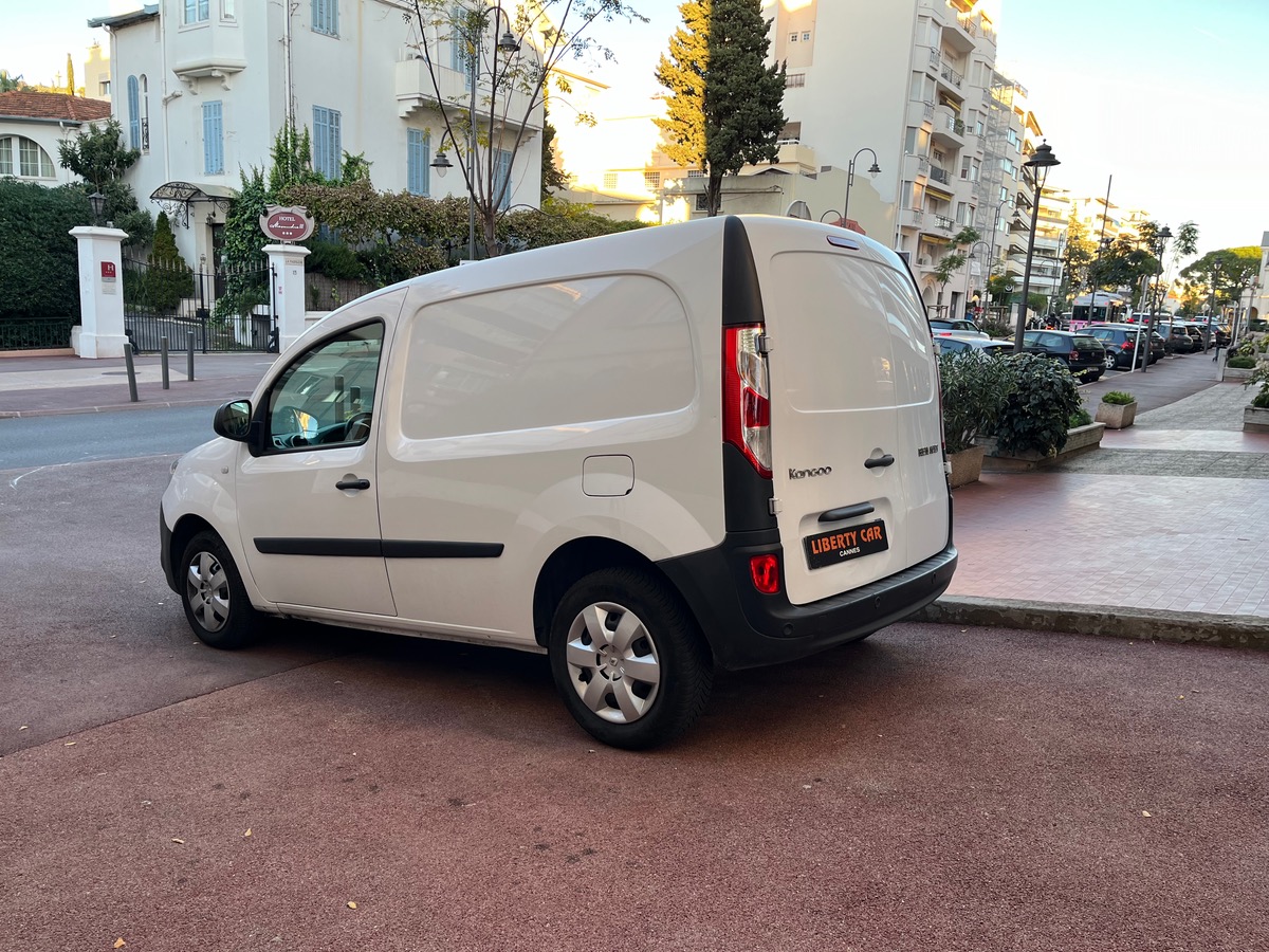 RENAULT Kangoo dci 95 CV / GPS R Link / Radar Arrière /Courroie de Distribution Neuve/Embrayage Neuf