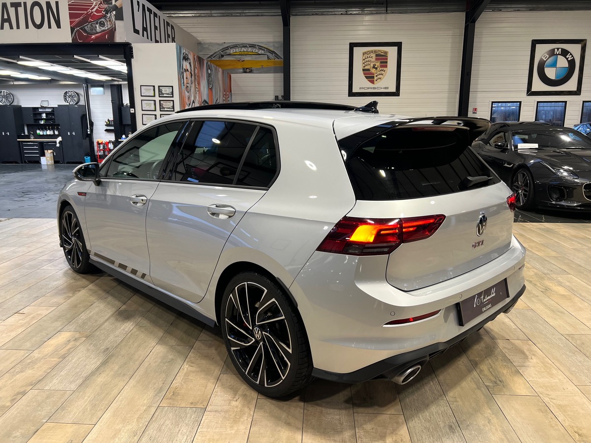 Volkswagen Golf 8 VIII 2.0 TSI 300 GTI CLUBSPORT DSG7 /TOIT PANO/JA19/CARPLAY/