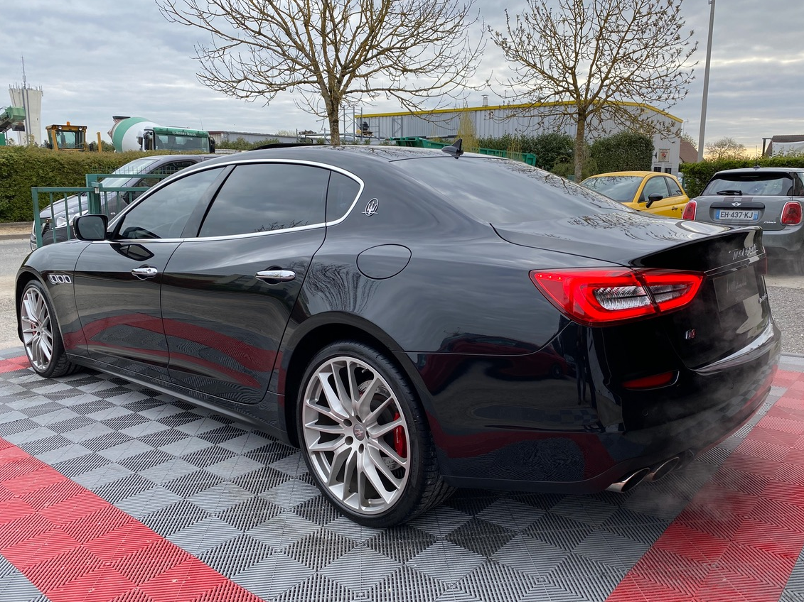 Maserati Quattroporte SQ4 3.0 V6 410 TO/Carbone C