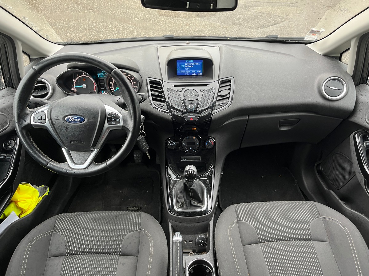 Ford Fiesta 1.0 100CH TITANIUM 5P, RADAR DE RECUL, GPS, REGULATEUR, LIMITEUR