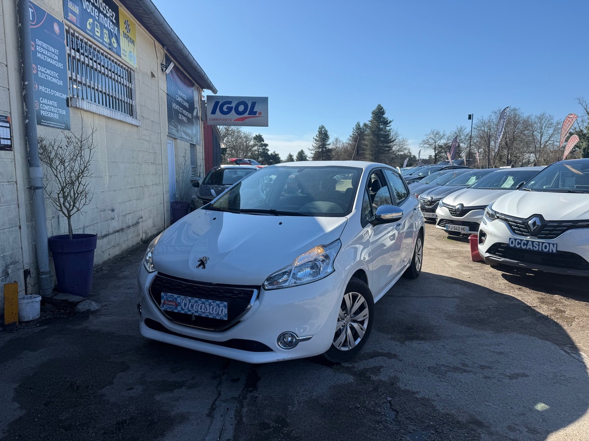 Peugeot 208 vti 80 Chx URBANSOUL CLIM REGULATEUR 118 000 Kms