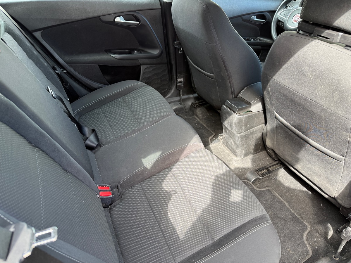 Fiat Tipo 1.6 E-Torq 110 cv Lounge, Sieges chauffants, Caméra de recul
