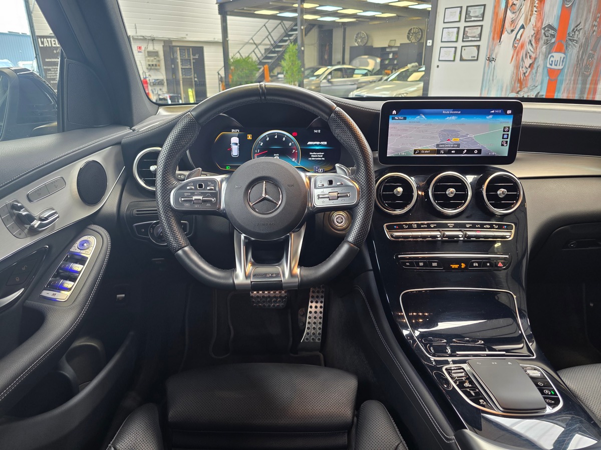 Mercedes-Benz Class GLC 3.0 43 AMG 390 PHASE 2 // SIEGES CHAUFFANTS / VENTILES // CAM / 21