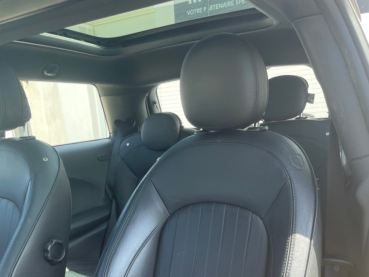 Mini Cooper Blackfriars 136ch F56