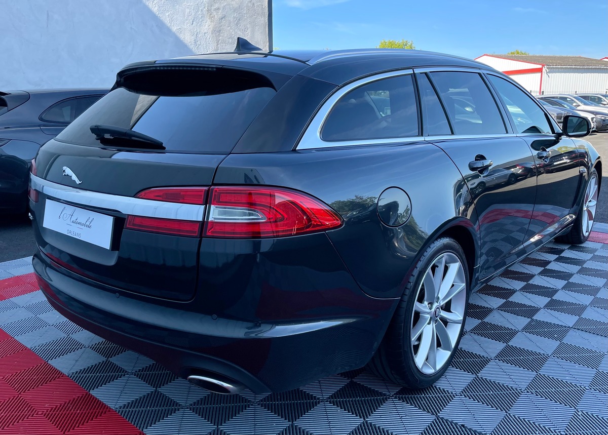 Jaguar XF Sportbrake 2.2 D 200 Luxe Premium BVA