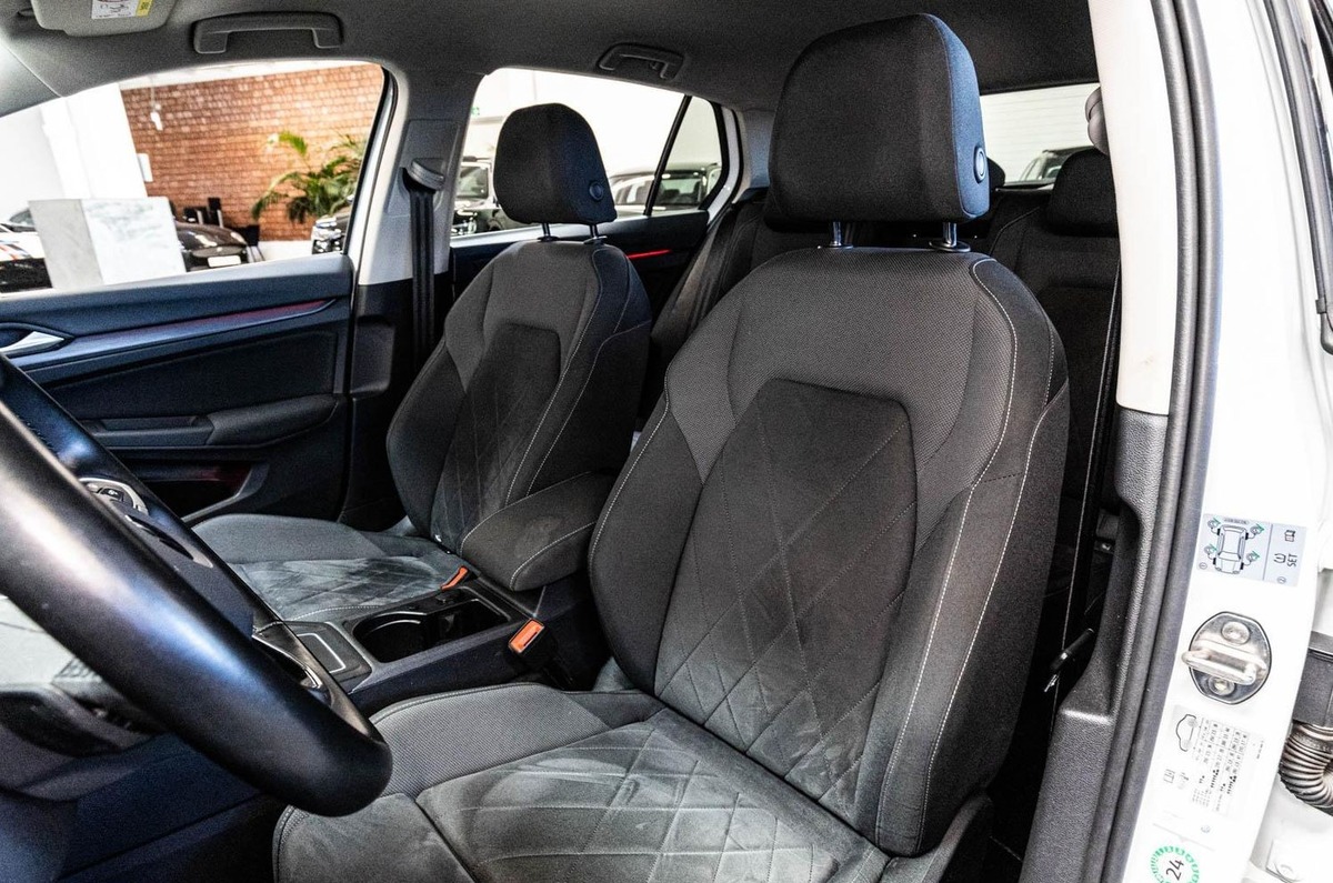Volkswagen Golf VIII 1.4 eHybrid OPF 204ch Style DSG6