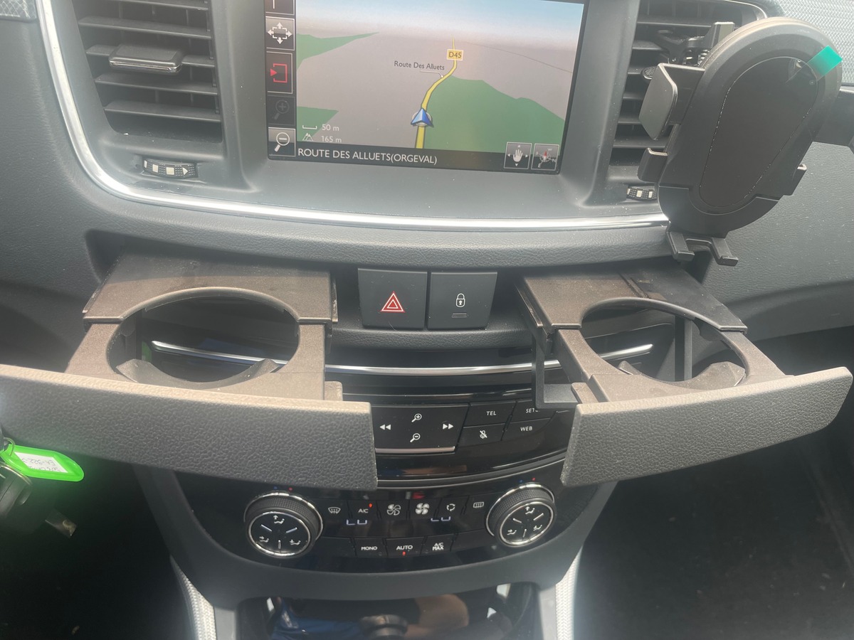 Peugeot 508 2.0 BlueHDi 150cv DISTRIBUTION OK - RADAR DE RECUL - CLIMATISATION AUTOMATIQUE - GPS