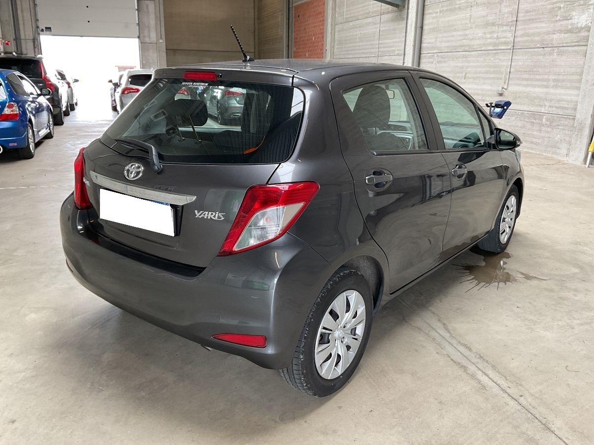 Toyota Yaris III 1.33 VVTi 100 BVA Multidrive CVT