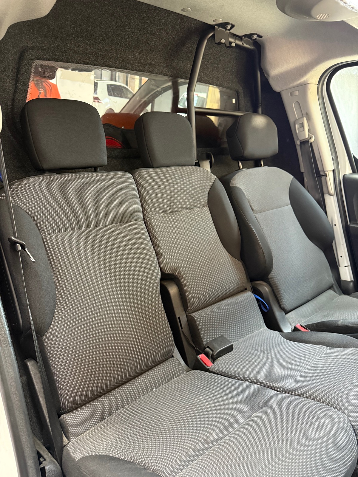 Peugeot Partner 1.6 BlueHDi 100CV Garantie 3 mois ✅