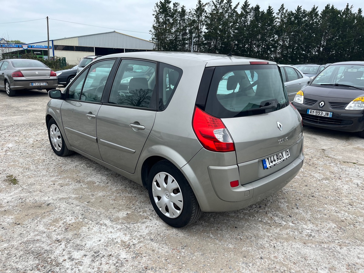 RENAULT Megane 1.9 dci 136809km