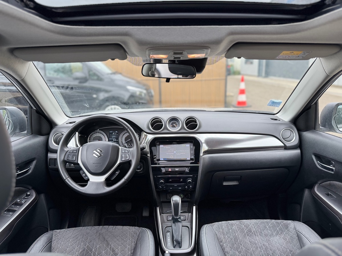 Suzuki Vitara S 1.4 Boosterjet 4X2 140 cv Boîte auto - TOIT OUVRANT - SIEGES CHAUFFANTS - ATTELAGE